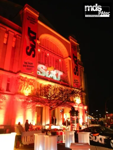 Bild: MDS PAtec beleuchtet SIXT Geburtstag