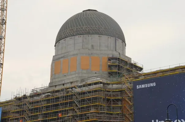 Bild: Das Kreuz mit dem Kuppelkreuz: Prof. Richard Schröder zur Diskussion um das Kuppelkreuz vom Berliner Schloss