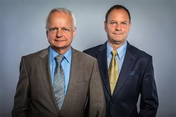 Nullzins-Falle: Mediziner fürchten Selbst-Kannibalisierung ihrer Altersrücklagen Bild: Nullzins-Falle: Mediziner fürchten Selbst-Kannibalisierung ihrer Altersrücklagen