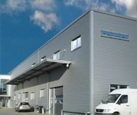 Bild: Brandenburgs Hersteller Nr. 1 für high-tech-Kunststoffleichtbauteile (prepregs) stellt Insolvenzantrag