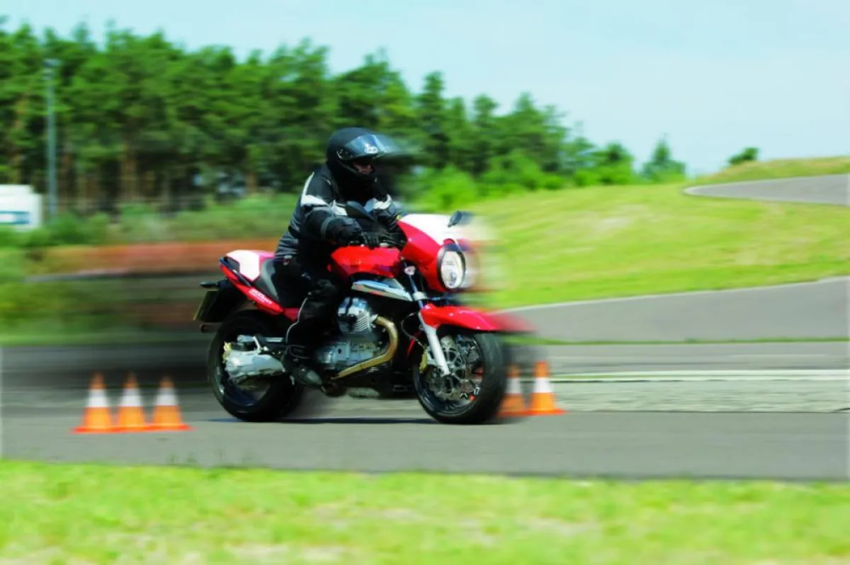Mit Kurztrainings sicher in die Motorrad-Saison