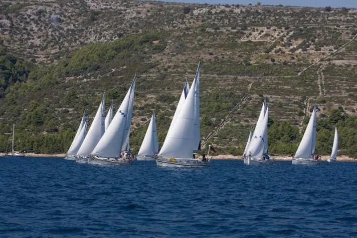 Bild: Segelregatta in Kroatien