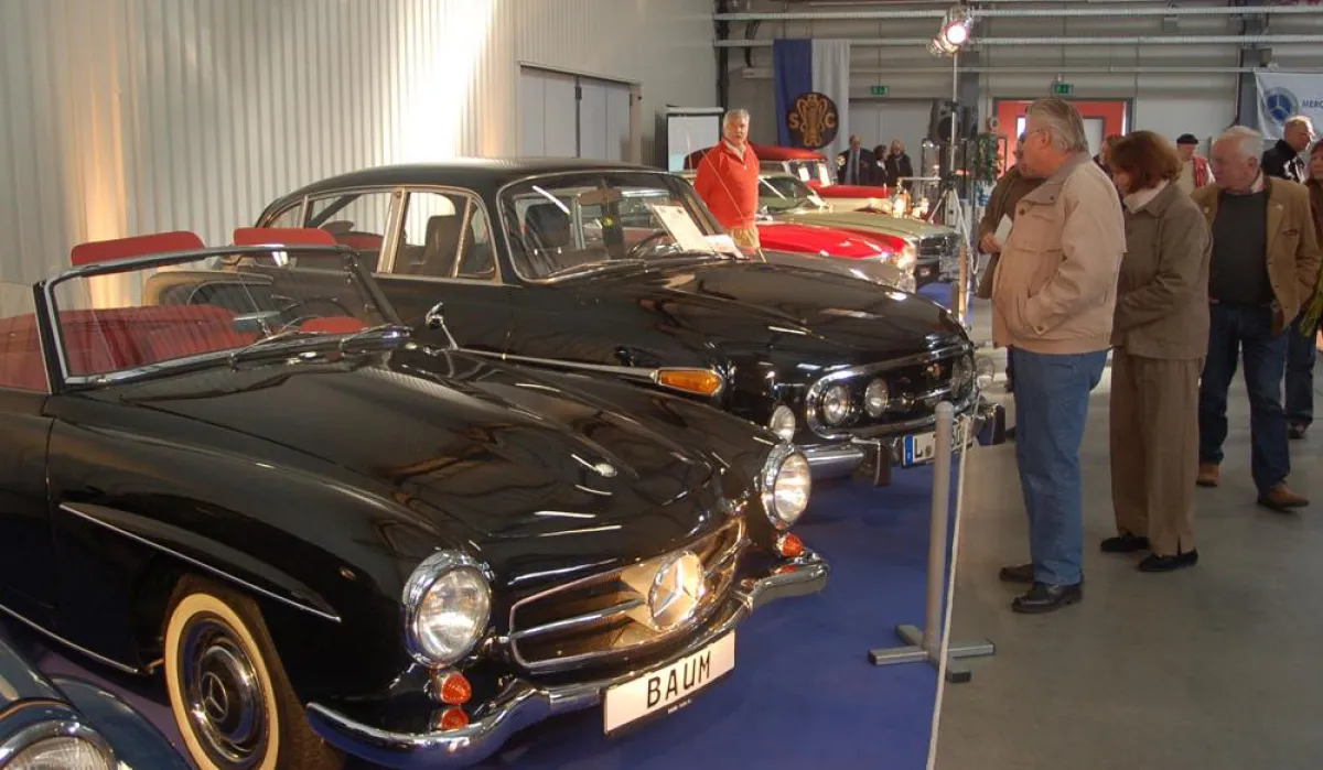 Über 250 Aussteller präsentieren auf der OLDTEMA ihre Klassiker.