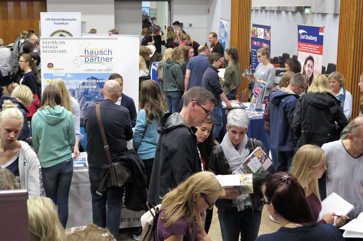 Beratung auf der JugendBildungsmesse Essen