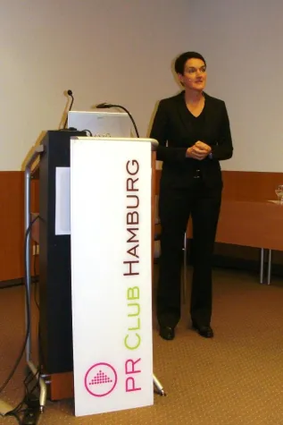 Bild: Frauen, Männer, Macht und Kommunikation