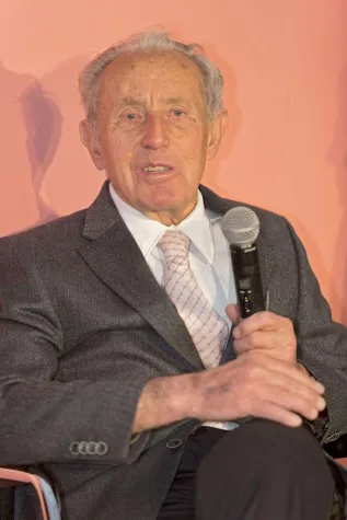 11. Internationales Marken-Kolloquium ehrt Süßwarenfabrikant Carl Manner Bild: 11. Internationales Marken-Kolloquium ehrt Süßwarenfabrikant Carl Manner