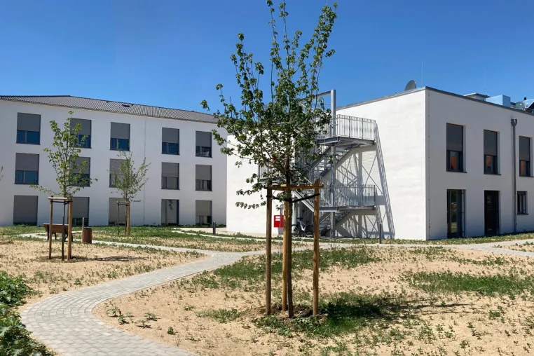 Bild: Neues Seniorenzentrum im rheinland-pfälzischen Gau-Odernheim termingerecht an Betreiber übergeben