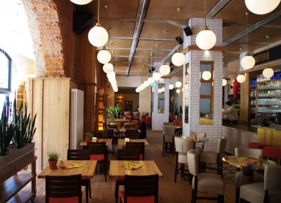 Eröffnung am 4. Mai 2012: ALEX im Burgkeller Leipzig Bild: Eröffnung am 4. Mai 2012: ALEX im Burgkeller Leipzig