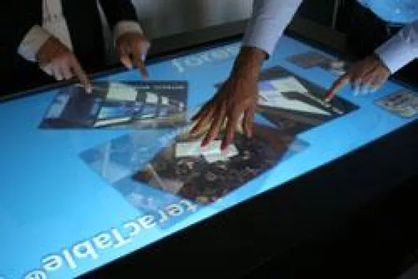 Bild: Neue Zertifikatskurse und Executive MBA für Technologiemanager auf Hannover Messe