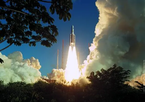 Bild: Momentive Performance Materials und Effbe entwickeln Hitzeschutzmanschetten aus Flüssigsilikon für Ariane 5