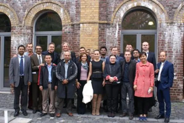 Bild: Bürgermeister begrüßte ausländische Delegation bei energy2hub, einem Vorzeigekonzept in Energieeffizienz