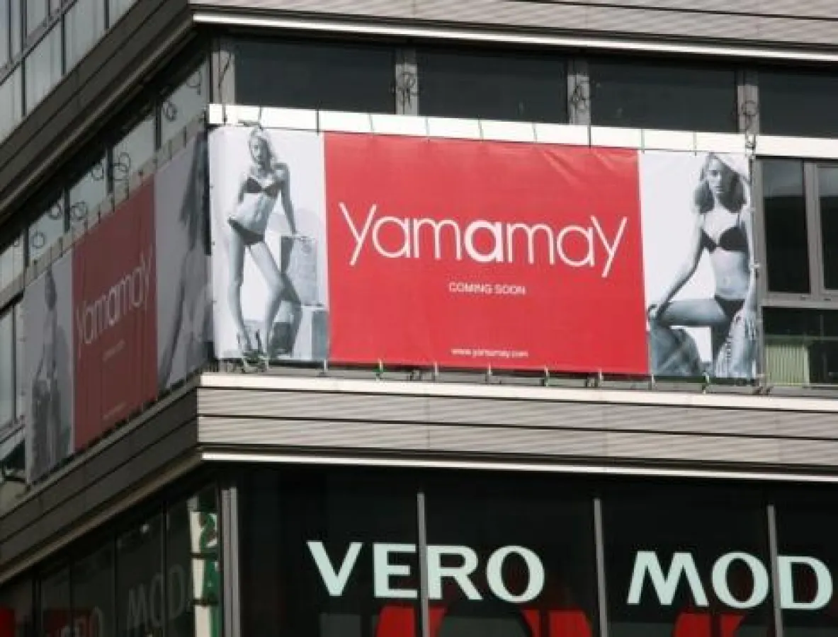 Fassadenwerbung von LA CONCEPT