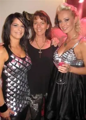 Bild: Düsseldorfer Juwelen Designerin jetzt auch in Salzburg im ‚coka’ bei Cora Schumacher