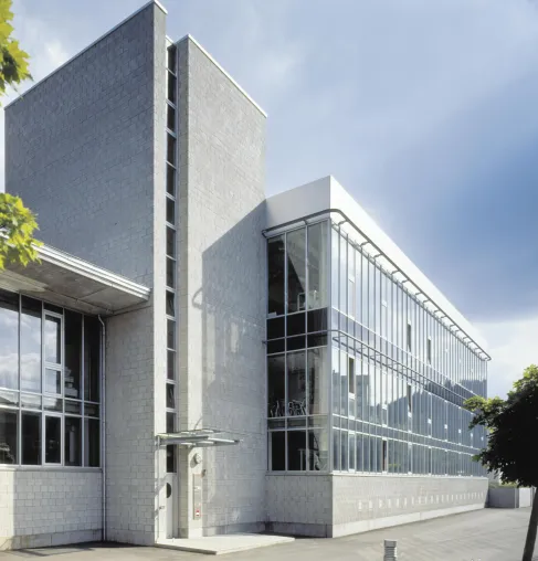 Bild: Dematic automatisiert Logistikzentrum von Siedle mit AutoStore®