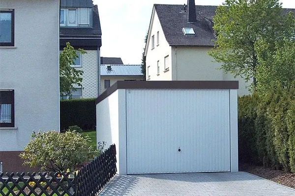 Erst mit einer Exklusiv-Garage ist das Haus perfekt komplett Bild: Erst mit einer Exklusiv-Garage ist das Haus perfekt komplett