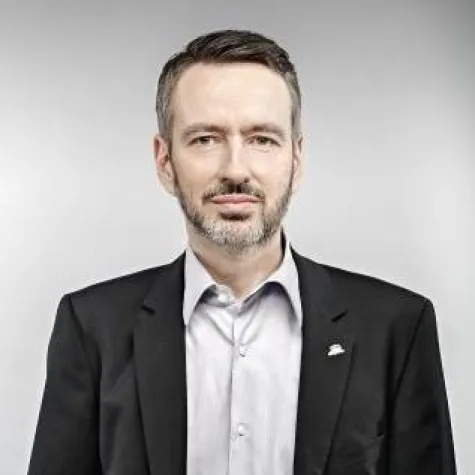 Vertriebsrepräsentant Ronny Fleck-Gerstädt ist BALLY WULFF seit 10 Jahren treu Bild: Vertriebsrepräsentant Ronny Fleck-Gerstädt ist BALLY WULFF seit 10 Jahren treu