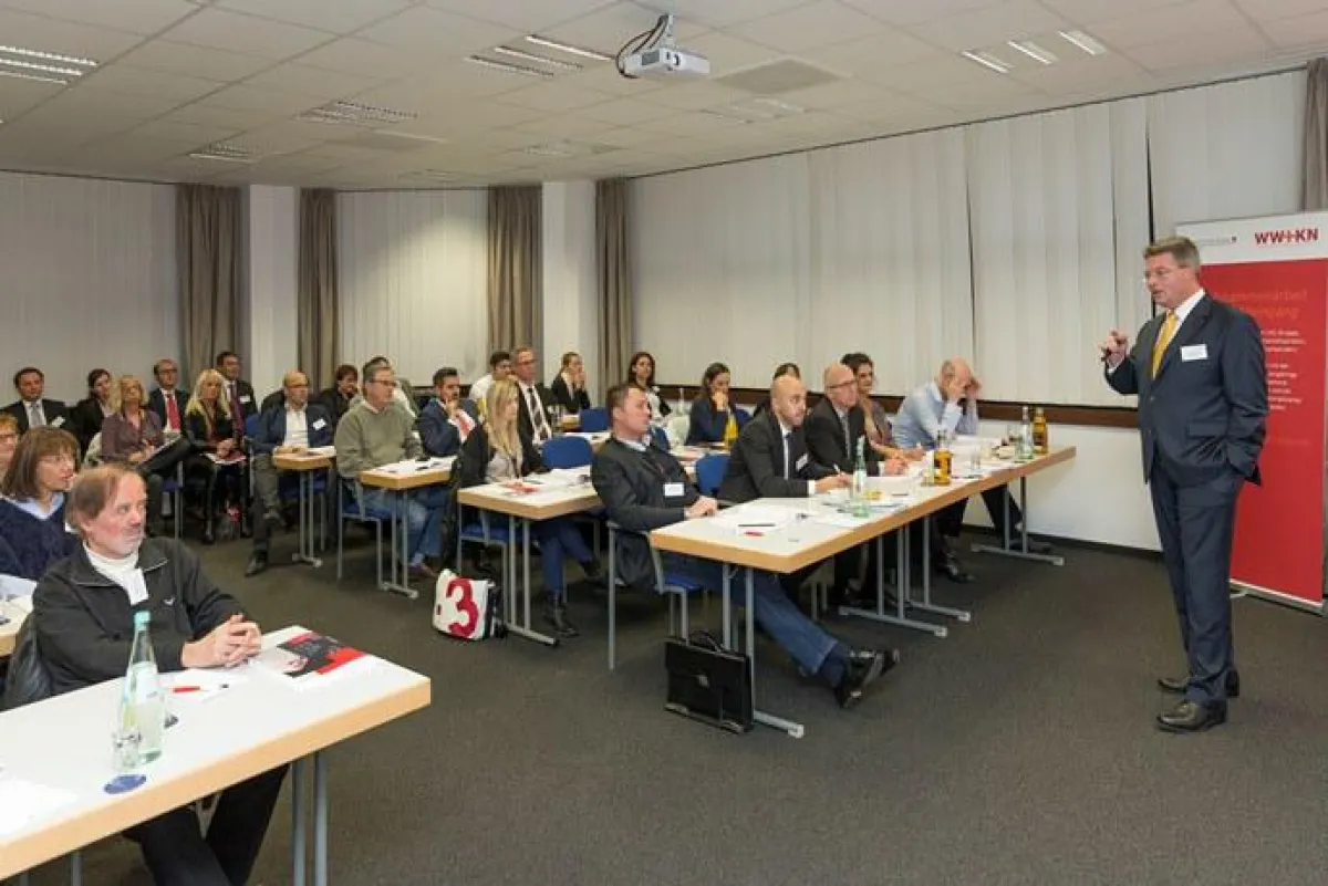 Mehr als 70 Teilnehmer kamen zum diesjährigen WW+KN-Mittelstandsseminar nach Regensburg