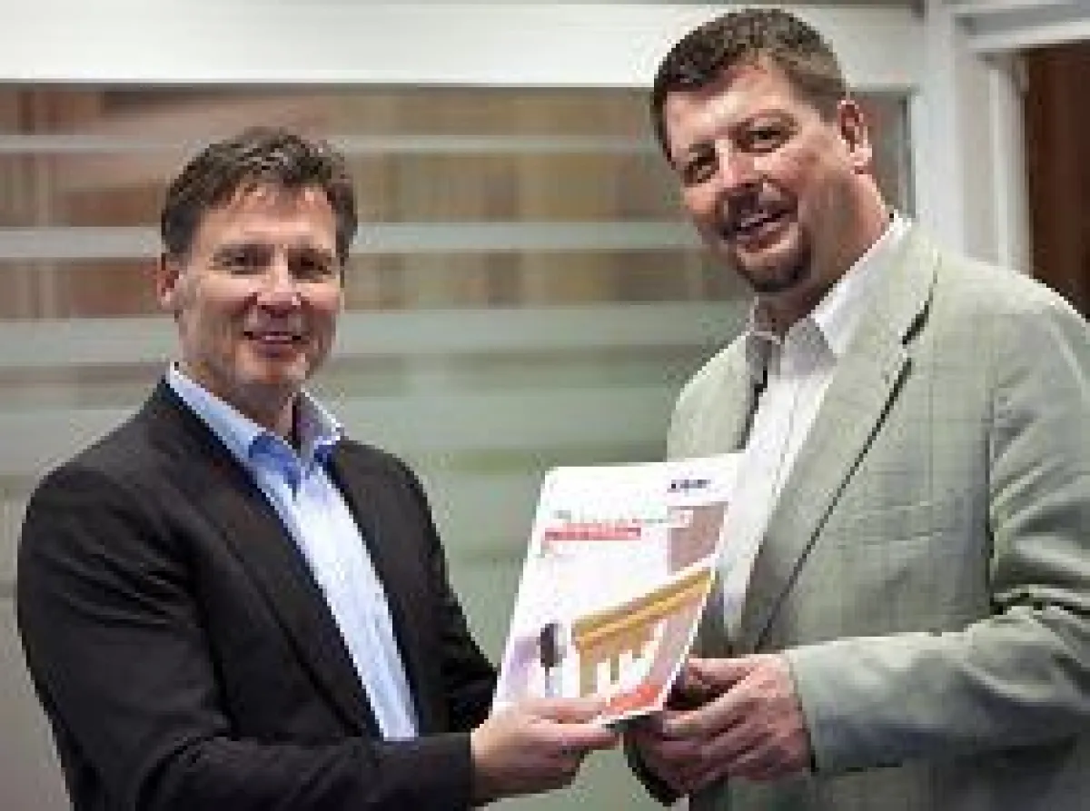 Kompetente Ansprechpartner in Sachen Sicherheit: Die Geschäftsführer der A.D.U. Sicherheitsdienste GmbH, Jürgen Urban und Marco Nitsch und (v. l. n. r.).