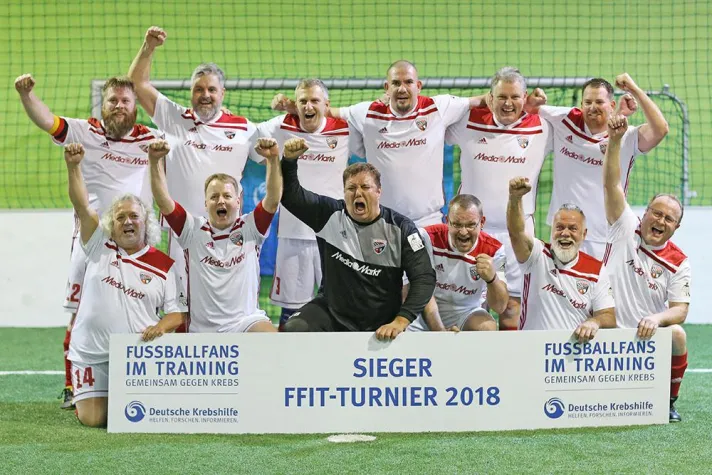 Bild: „Fußballfans im Training“ (FFIT) – Erstes (X)XL-Turnier