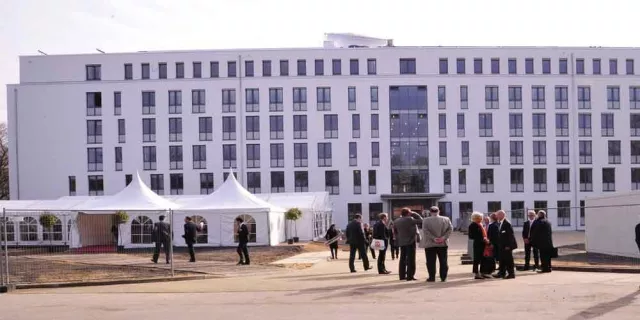 40 Mio. Euro Krankenhaus-Neubau: Neue Psychiatrie in der Schön Klinik Hamburg Eilbek Bild: 40 Mio. Euro Krankenhaus-Neubau: Neue Psychiatrie in der Schön Klinik Hamburg Eilbek