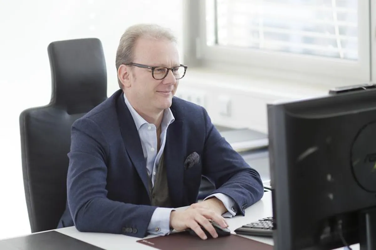 Hans Werner sen. ist auch Erfinder des florafuel-Verfahrens zur Energieerzeugung aus Gras & Co.