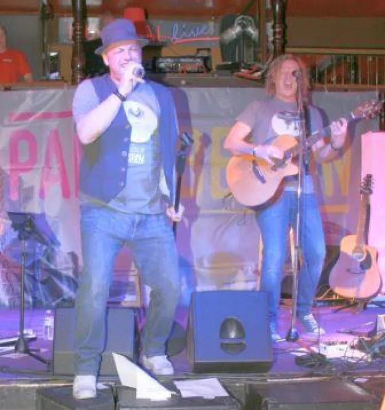 Foto (v.l.n.r.): Christian Kaiser und Christoph Schoepp - ParisBerlin
