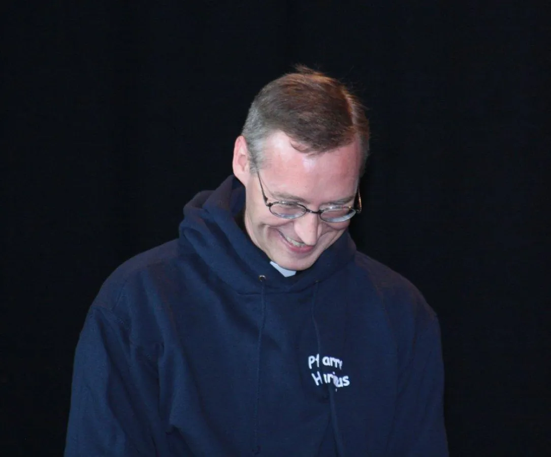 Tränen zum Abschied von Pfarrer Haringhaus. Foto: Laame