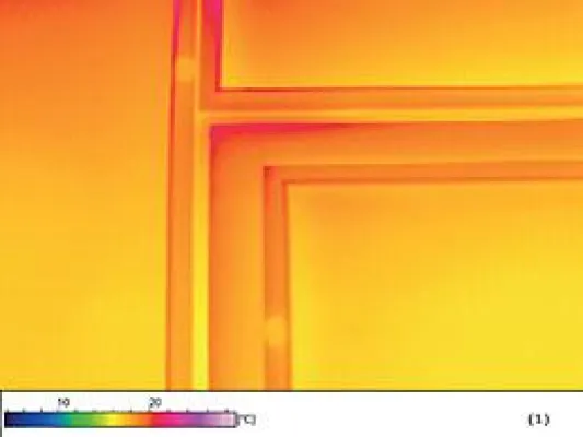 Bild: Energiespar-Tipp - Das Abdichten von Fenstern und Türen drückt die Heizkosten