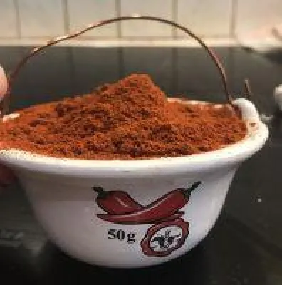 Bild: "Guten Appetit" oder "Jó étvágyat"