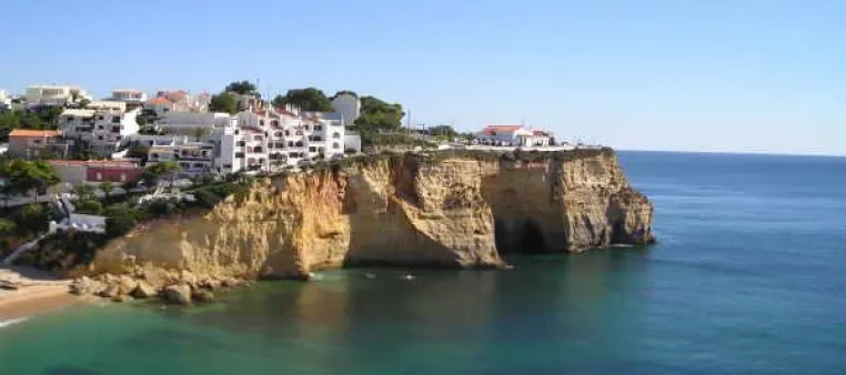 Bild: Carvoeiro (Lagoa / Portugal) - Umgestaltung des Ortskerns