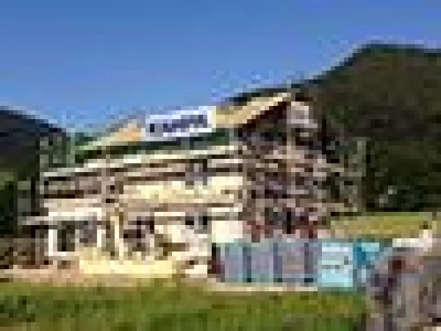 Selbstversorger trifft Spitzensportler Bild: Selbstversorger trifft Spitzensportler