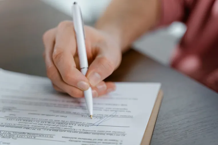 Die Vorteile und Herausforderungen bei der Gründung einer Firma im Ausland Bild: Die Vorteile und Herausforderungen bei der Gründung einer Firma im Ausland