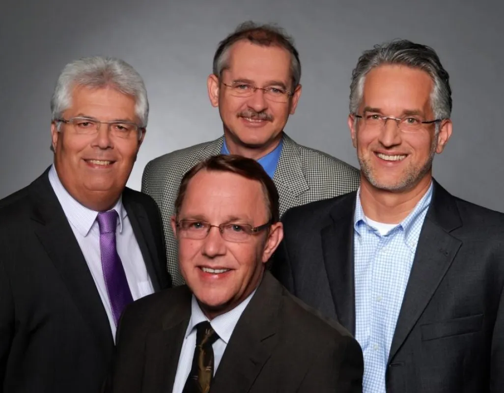 Das Kernteam der Log5Group Engineers: F. Domnik, D. Kuhlmann, A. Bücker, H. B. Bennewitz (v.l.n.r.)