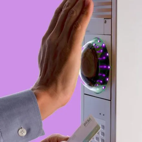 Bild: Handvenenerkennung die Zweite: informativer und stärker