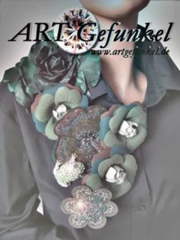 Bild: Steck dir eine an - der neue Trend 2013: Broschen