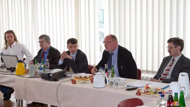 Bild: Vorbereitungen für den Tag der offenen Unternehmen am 21. Mai 2011 in Brandenburg