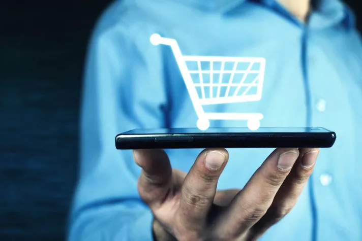 Bild: Der Onlineeinkauf wird in der Schweiz ab 2022 fairer