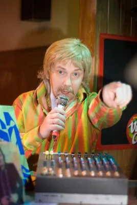 Tobias Künzel gibt Gastauftritt bei "ELIXIER - Das Musical" Bild: Tobias Künzel gibt Gastauftritt bei "ELIXIER - Das Musical"