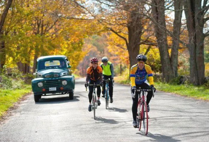 Bild: Urlaub auf zwei Rädern - Die schönsten Fahrradtouren durch Neuengland