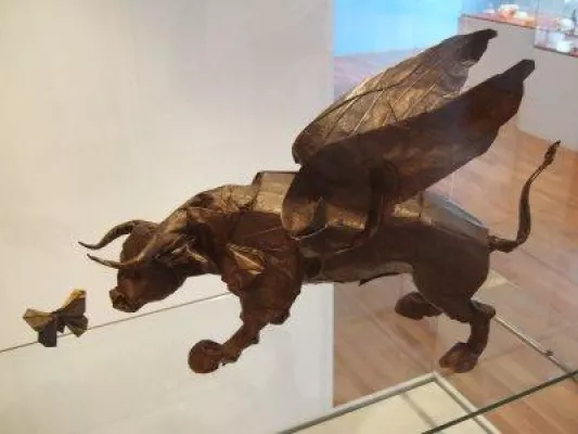 Bild: Ausstellung: Falten gestalten - Meisterwerke des Origami