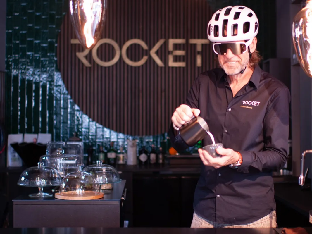Wir lieben den Radsport und fahren für Kaffee