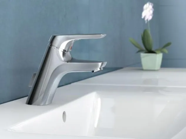 Bild: Sauber und sicher: Trinkwasser in Bad und Küche