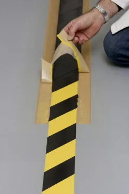 Bild: Markierung am laufenden Band