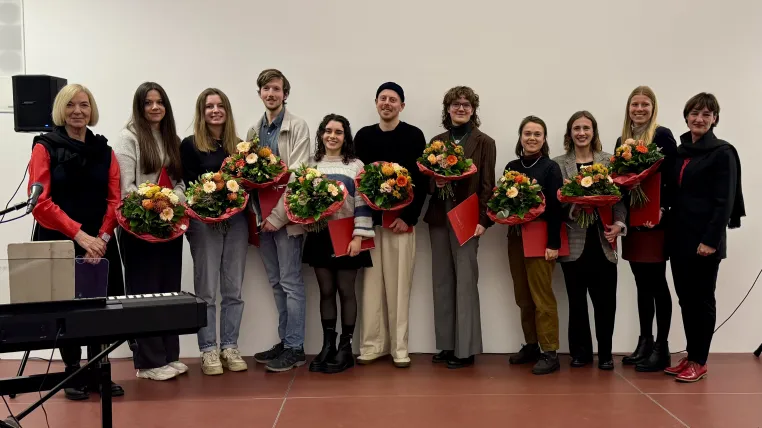 Gutenberg-Stipendium 2024: Drei Arbeiten der Hochschule Mainz ausgezeichnet Bild: Gutenberg-Stipendium 2024: Drei Arbeiten der Hochschule Mainz ausgezeichnet