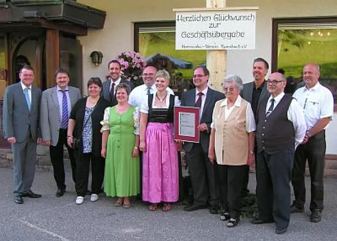 Generationenwechsel im Höhenhotel & Restaurant Kalikutt Bild: Generationenwechsel im Höhenhotel & Restaurant Kalikutt