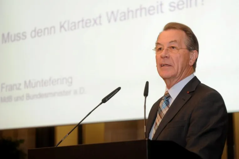 Demokratie ist kein Schaukelstuhl - Kongress zu Klartext und Wahrheit in der öffentlichen Rede Bild: Demokratie ist kein Schaukelstuhl - Kongress zu Klartext und Wahrheit in der öffentlichen Rede