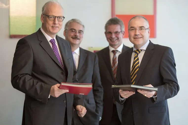 Bild: Warth & Klein Grant Thornton und der RWGV vereinbaren internationale Zusammenarbeit