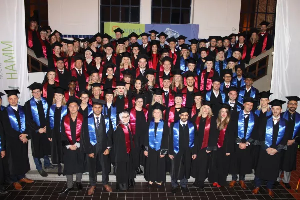 Bild: Weiterentwicklung vieler Studienbereiche – 12. Akademische Abschlussfeier der SRH Hochschule Hamm