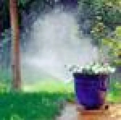 Automatische Gartenbewässerung versorgt die Pflanzen auch im Urlaub Bild: Automatische Gartenbewässerung versorgt die Pflanzen auch im Urlaub