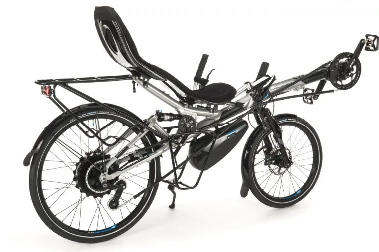 Bild: Komplett-Relaunch des Reiserad-Klassikers "Streetmachine" mit neuester Antriebstechnik